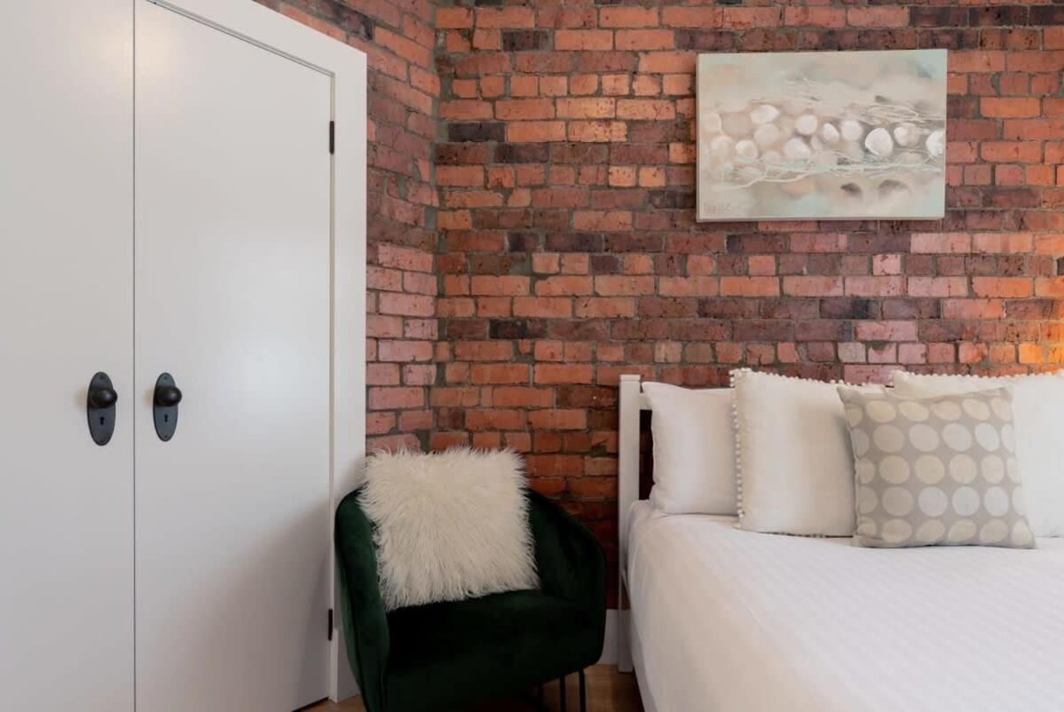 Cosy Accommodation Moments From The Centre Of Town With Wifi Launceston Exterior foto
